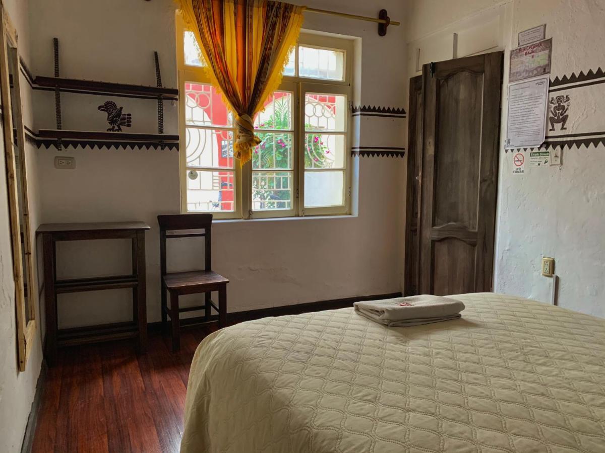 Hostal Yakumama Cuenca Ngoại thất bức ảnh